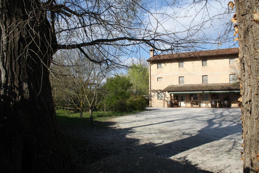 I Guardiani Bed & Breakfast Carlino Bagian luar foto