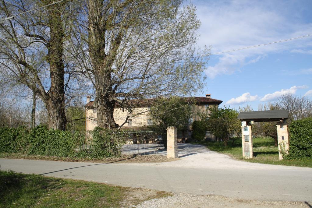 I Guardiani Bed & Breakfast Carlino Bagian luar foto