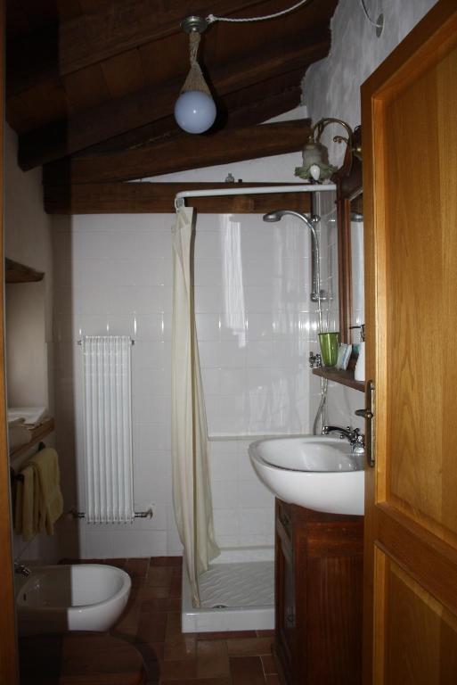 I Guardiani Bed & Breakfast Carlino Ruang foto